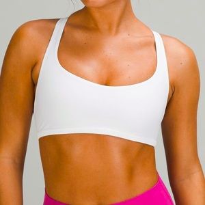 Lululemon Free to be bra size 6